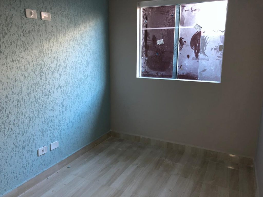 CASA COM PASSAGEM LATERAL CASA COM PASSAGEM LATERAL