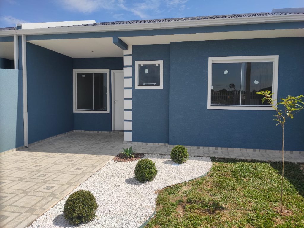CASA COM 03 QUARTOS CASA COM 03 QUARTOS