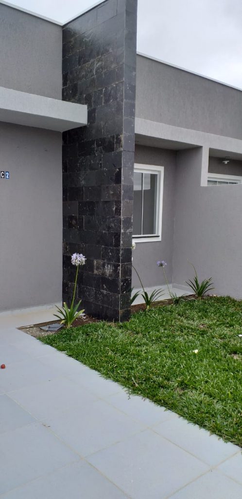 CASA COM 3 QUARTOS EXCELENTE LOCALIZAÇÃO CASA COM 3 QUARTOS EXCELENTE LOCALIZAÇÃO