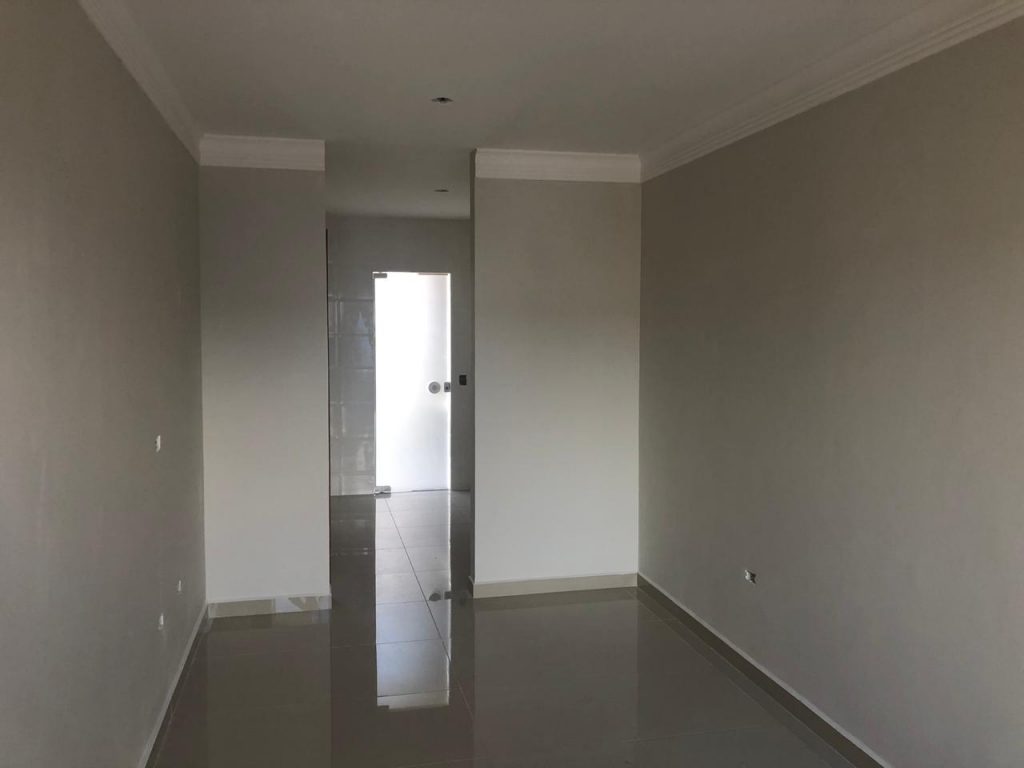 EXCELENTE CASA COM CHURRASQUEIRA EXCELENTE CASA COM CHURRASQUEIRA