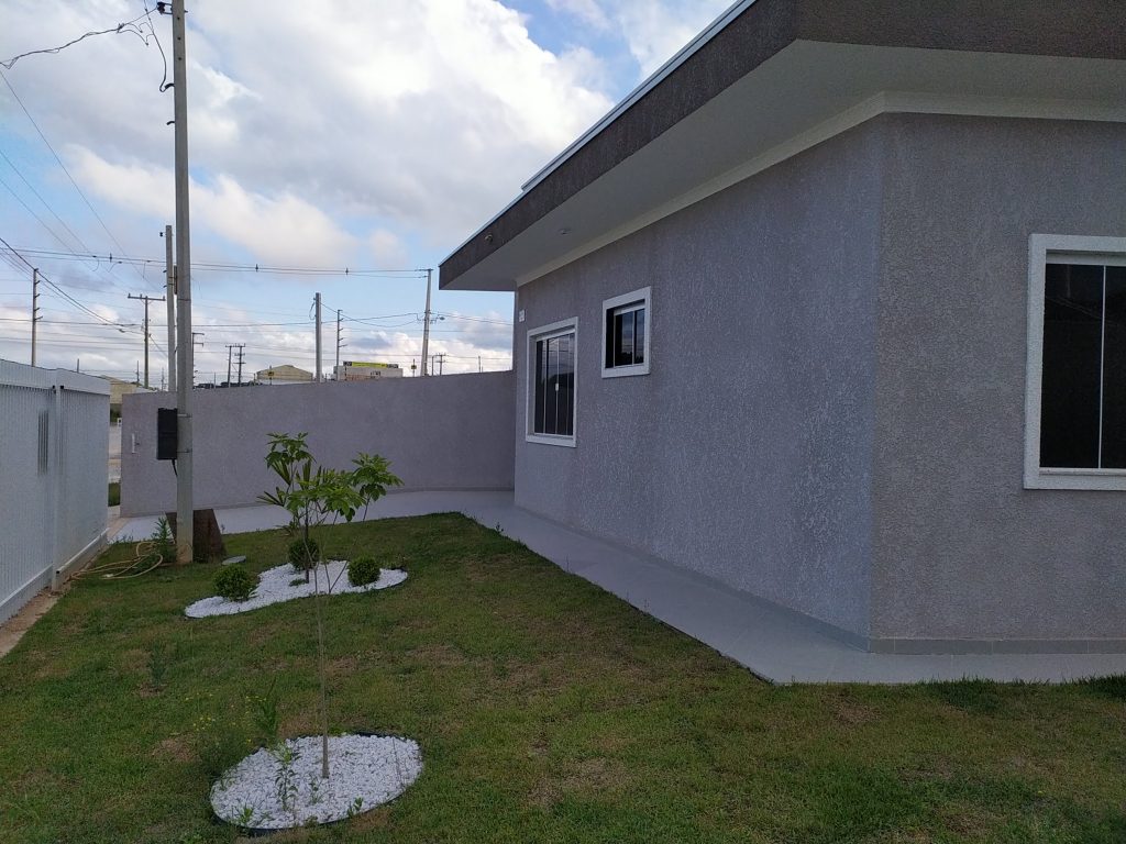 Bela Casa de Esquina – Pronta pra morar Bela Casa de Esquina – Pronta pra morar