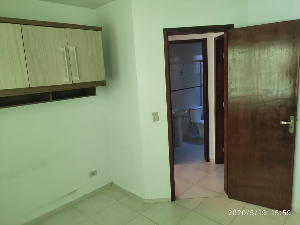 Excelente Casa Semi-nova Excelente Casa Semi-nova