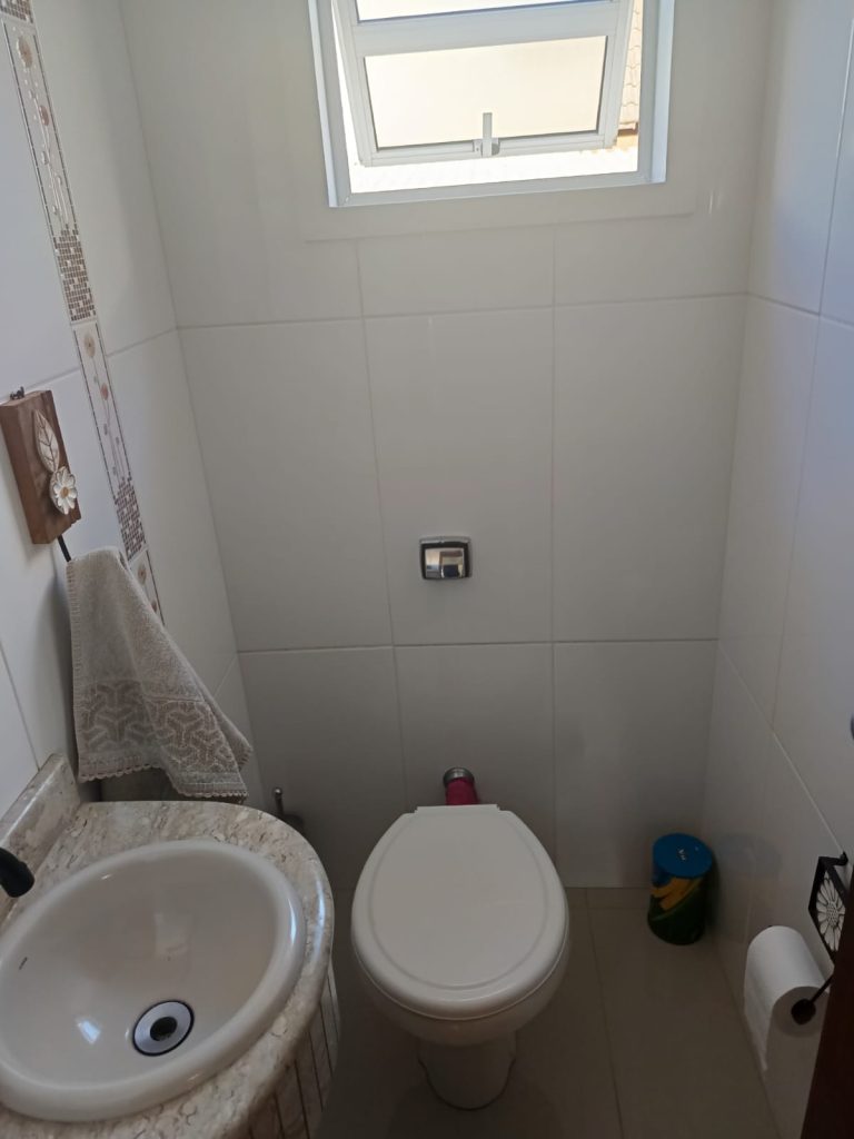 Sobrado excepcional com terreno amplo