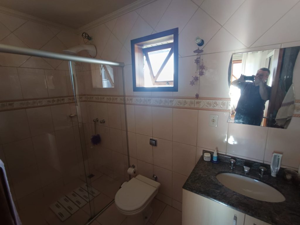 Sobrado excepcional com terreno amplo