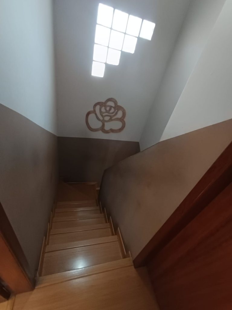 Sobrado excepcional com terreno amplo