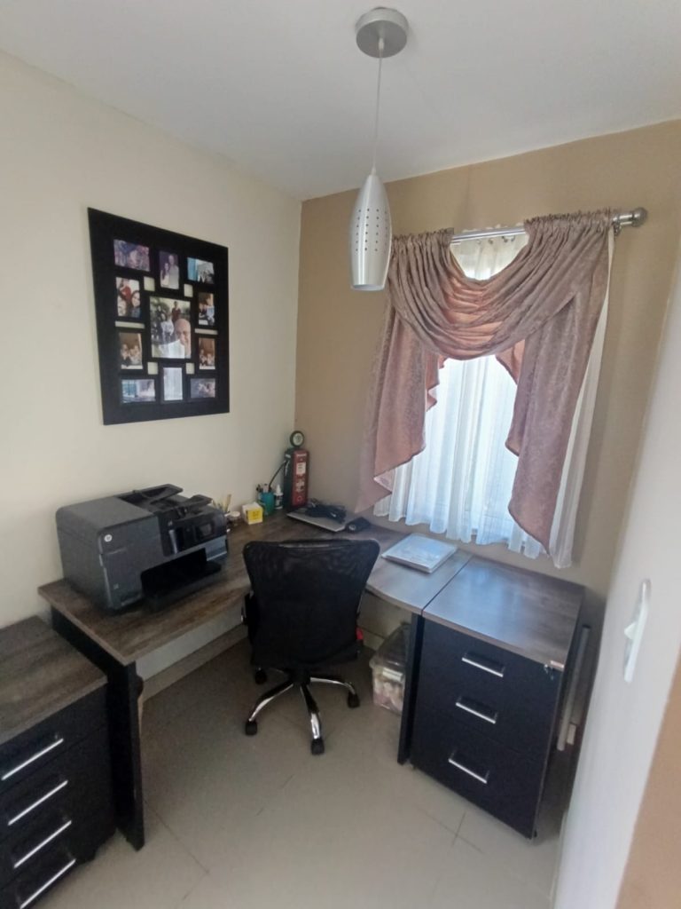 Sobrado excepcional com terreno amplo