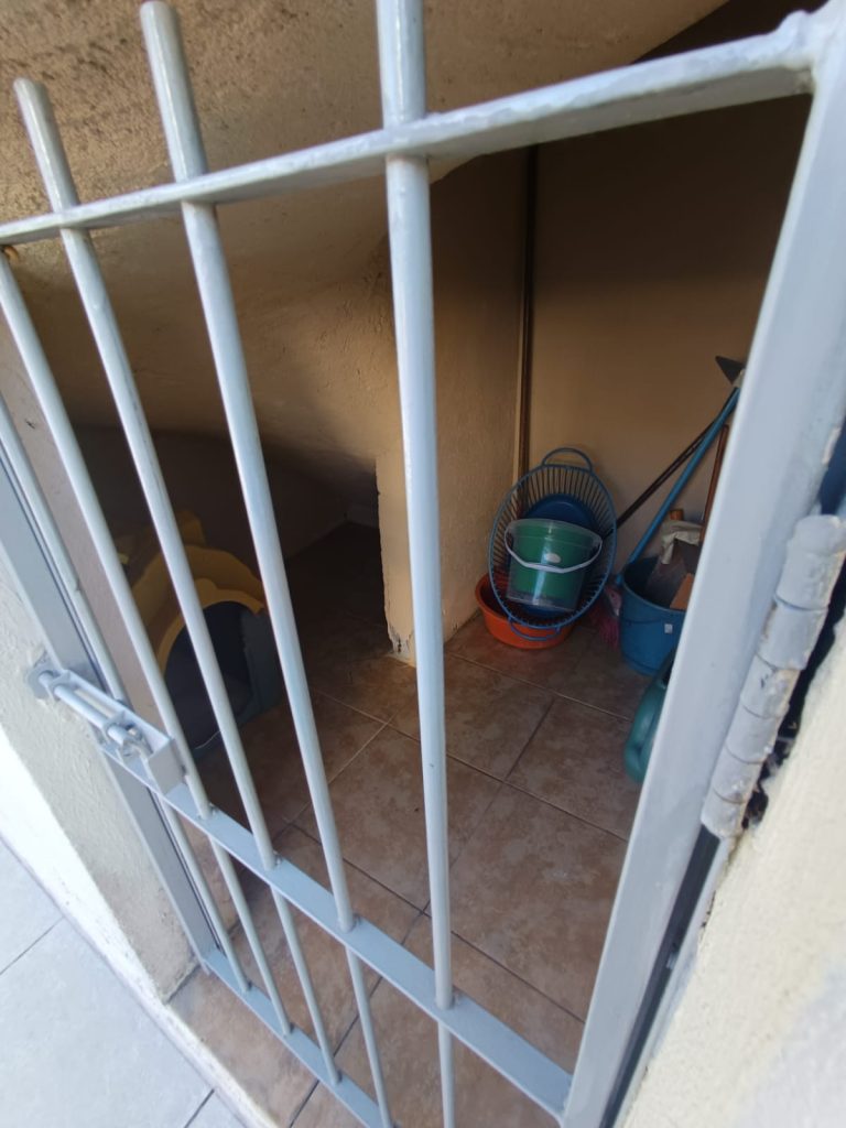 Sobrado excepcional com terreno amplo