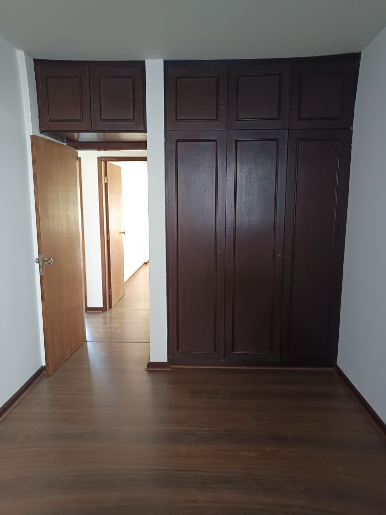 Apartamento Grande no Centro Curitiba