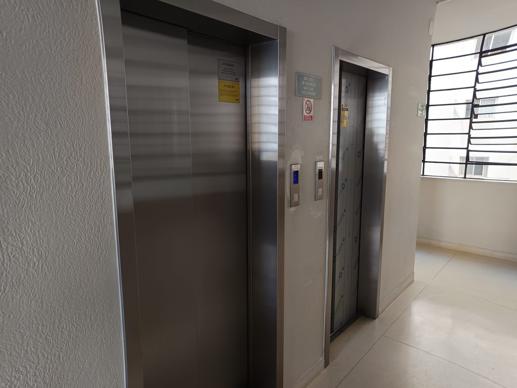 Apartamento Grande no Centro Curitiba