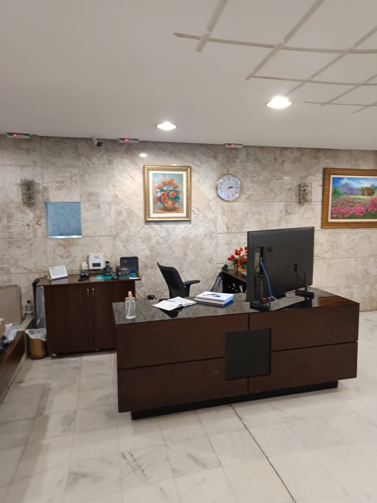 Apartamento Grande no Centro Curitiba