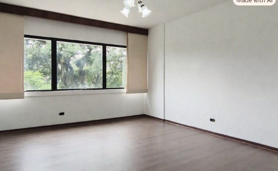 Apartamento Grande no Centro Curitiba